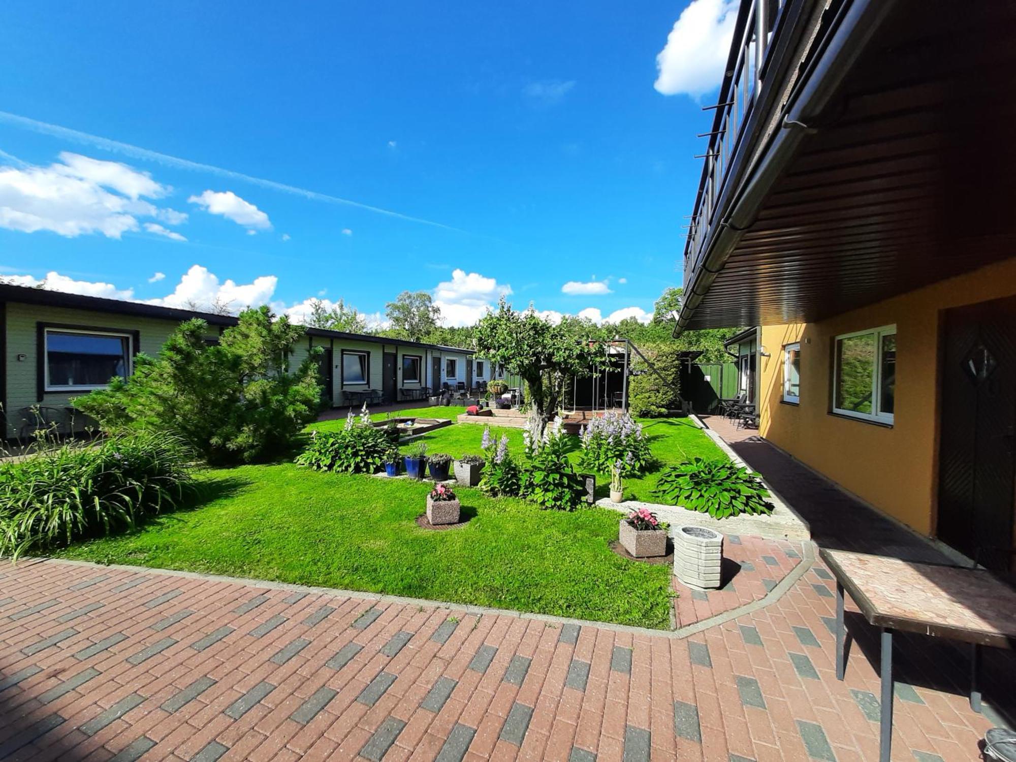 Guesthouse Maenniku ปาร์นู ภายนอก รูปภาพ