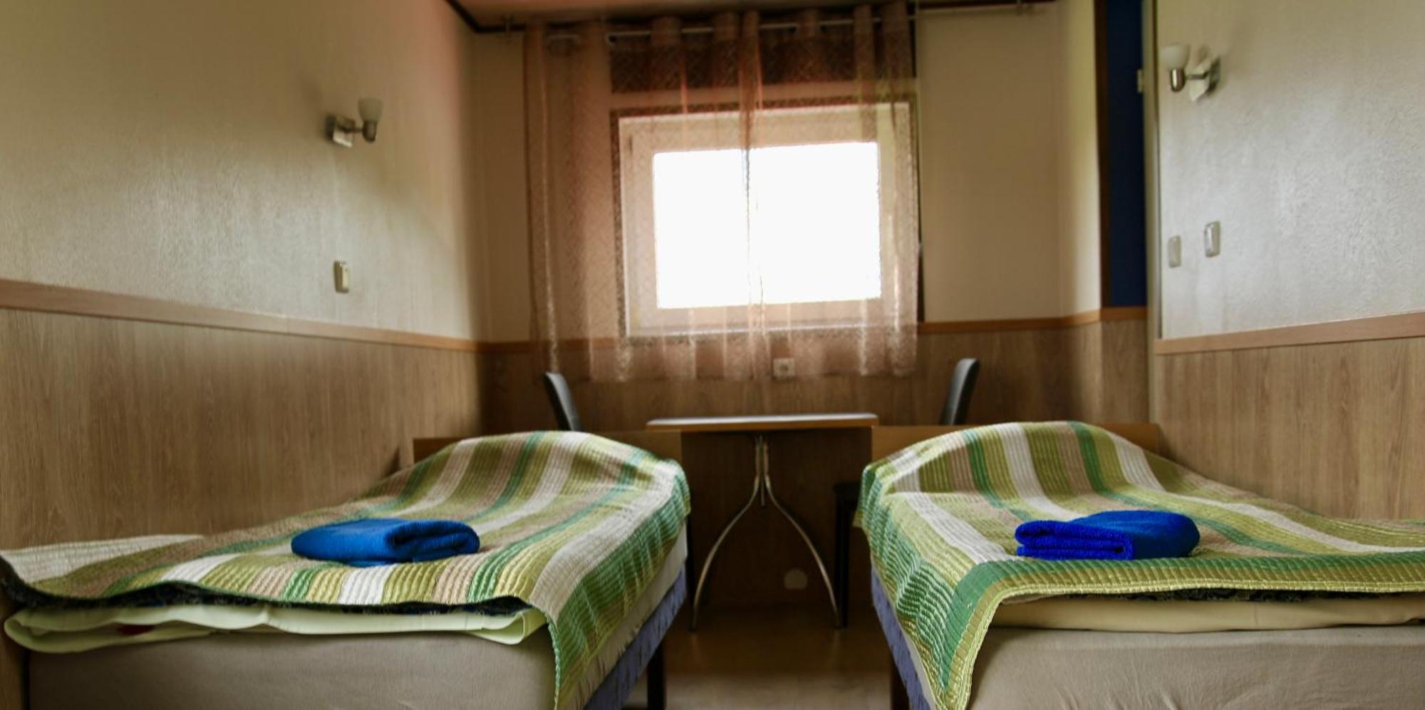 Guesthouse Maenniku ปาร์นู ภายนอก รูปภาพ