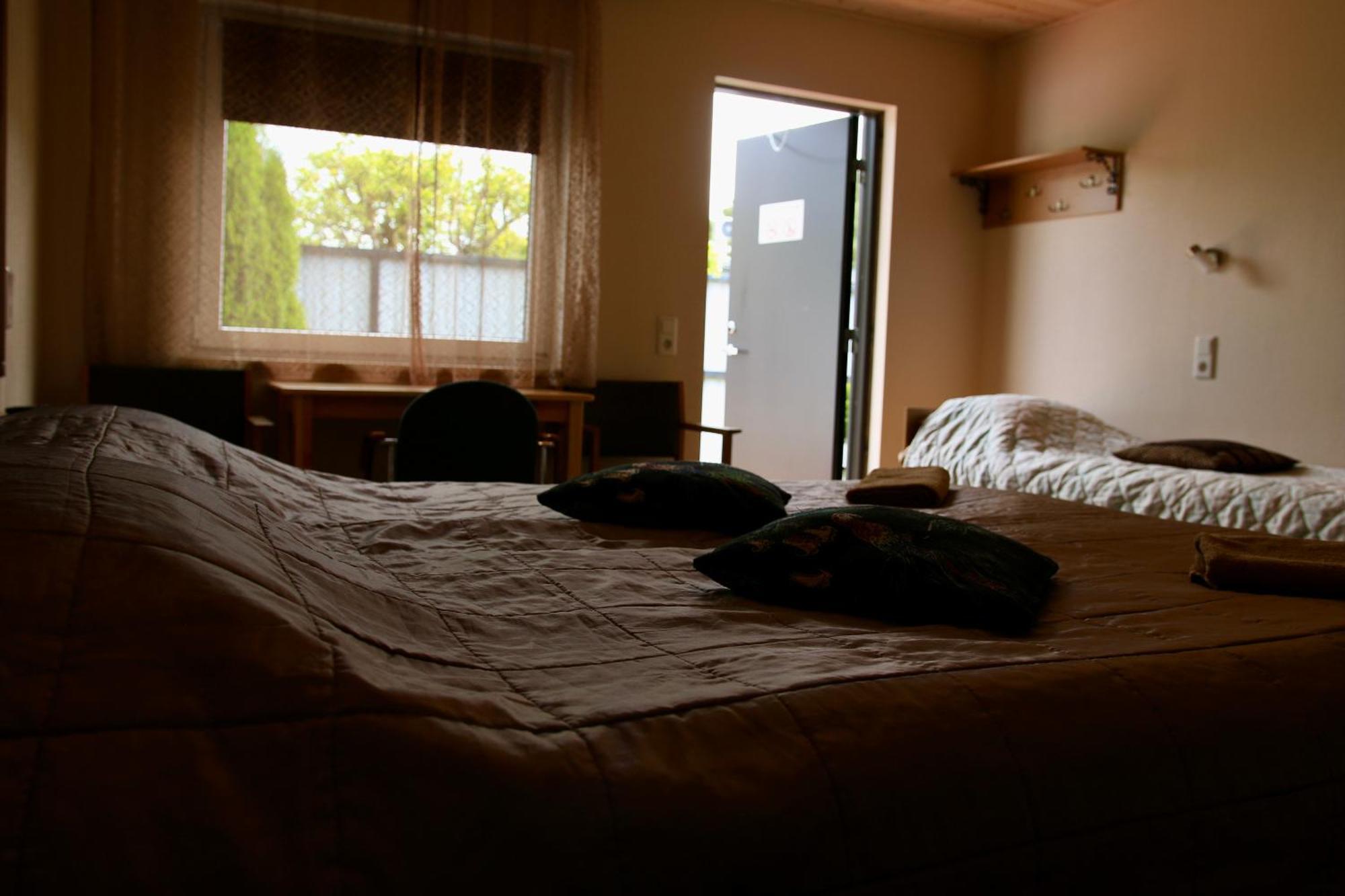 Guesthouse Maenniku ปาร์นู ภายนอก รูปภาพ