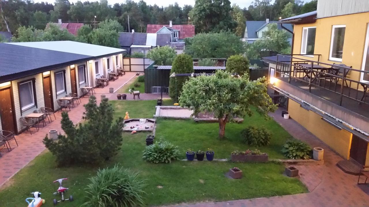 Guesthouse Maenniku ปาร์นู ภายนอก รูปภาพ